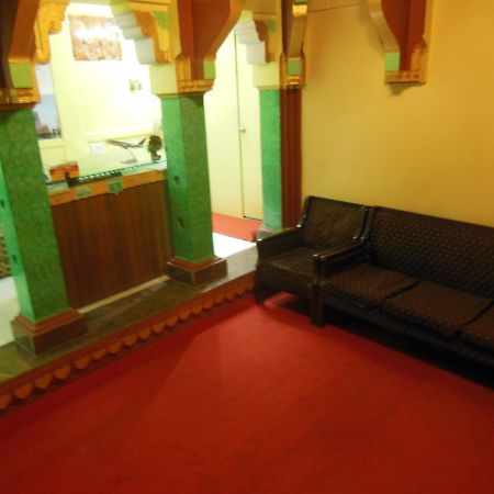 Shiva Inn Varanasi Exteriör bild
