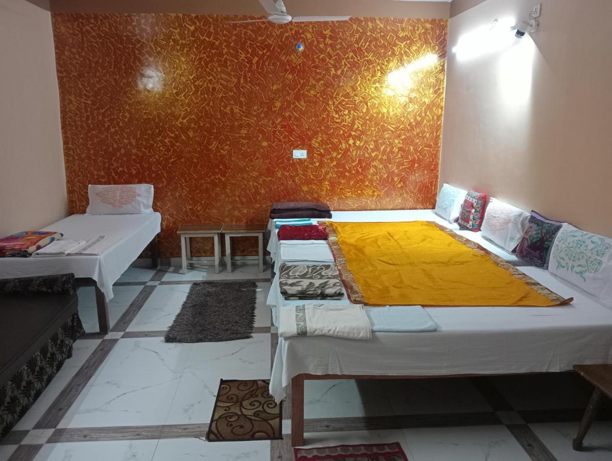 Shiva Inn Varanasi Exteriör bild