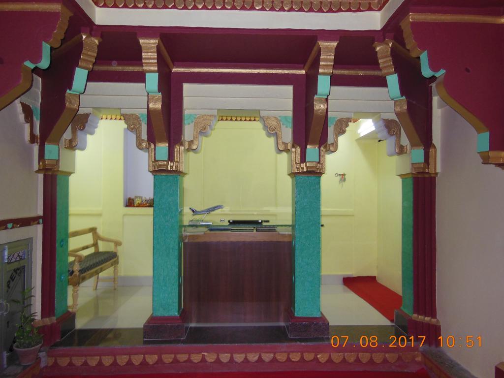Shiva Inn Varanasi Exteriör bild